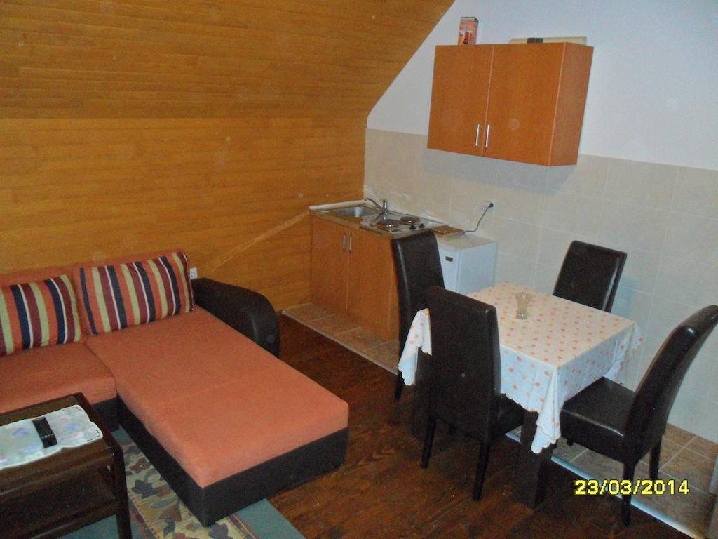 Apartment Sara Žabljak